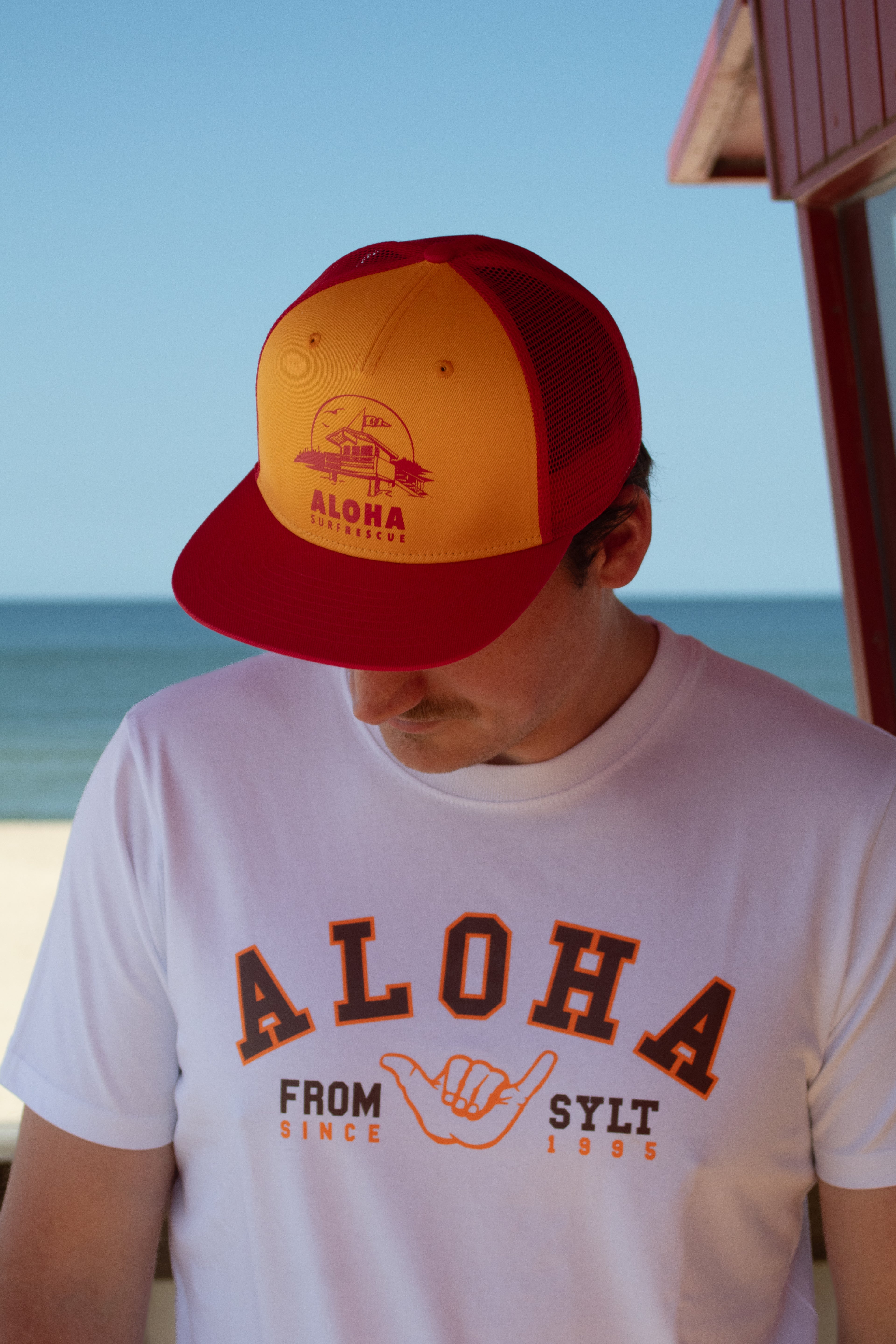 Snapback Mesh-Cap Surf Rescue
