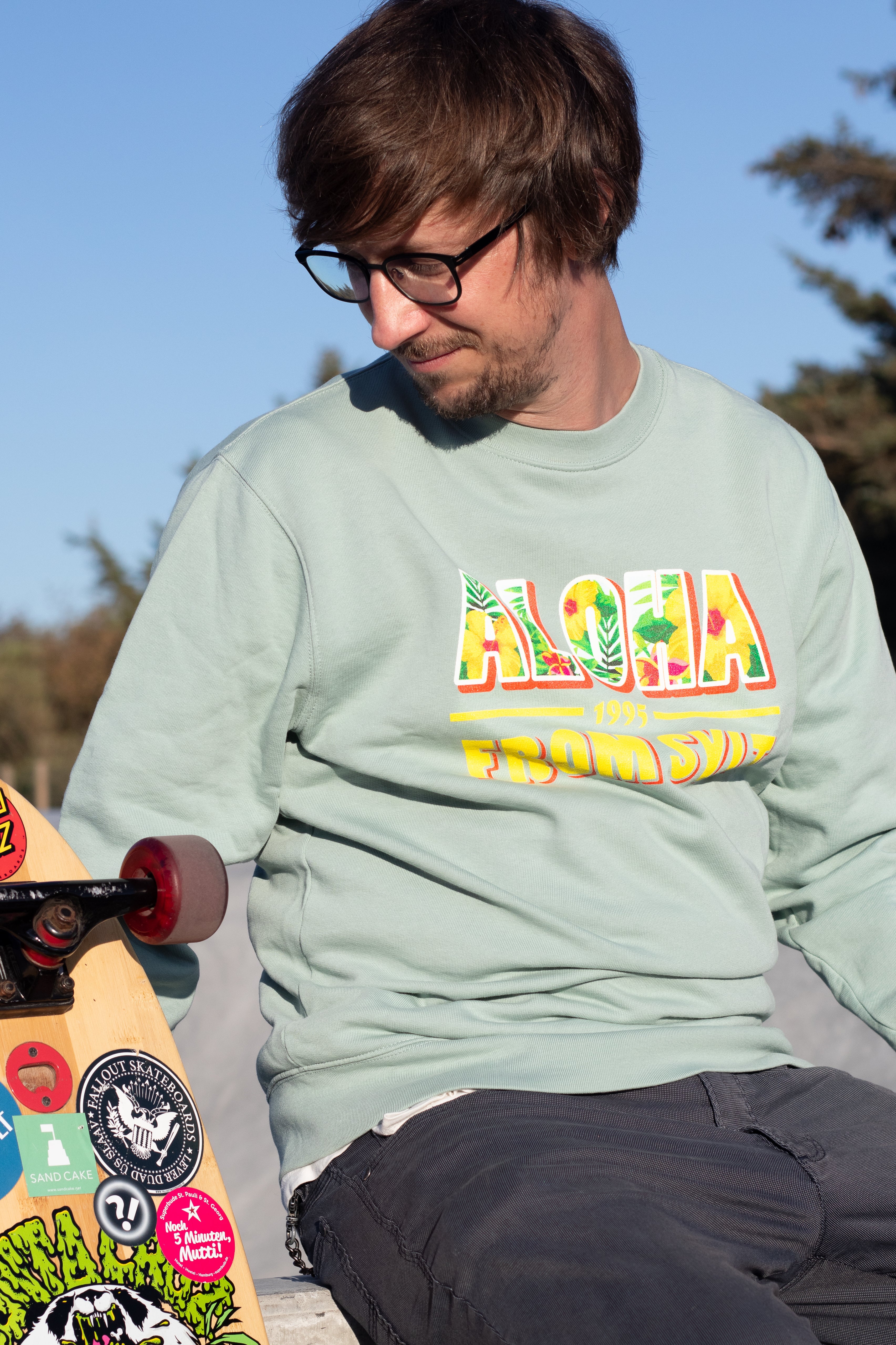 Sweater - Aloha Flowers