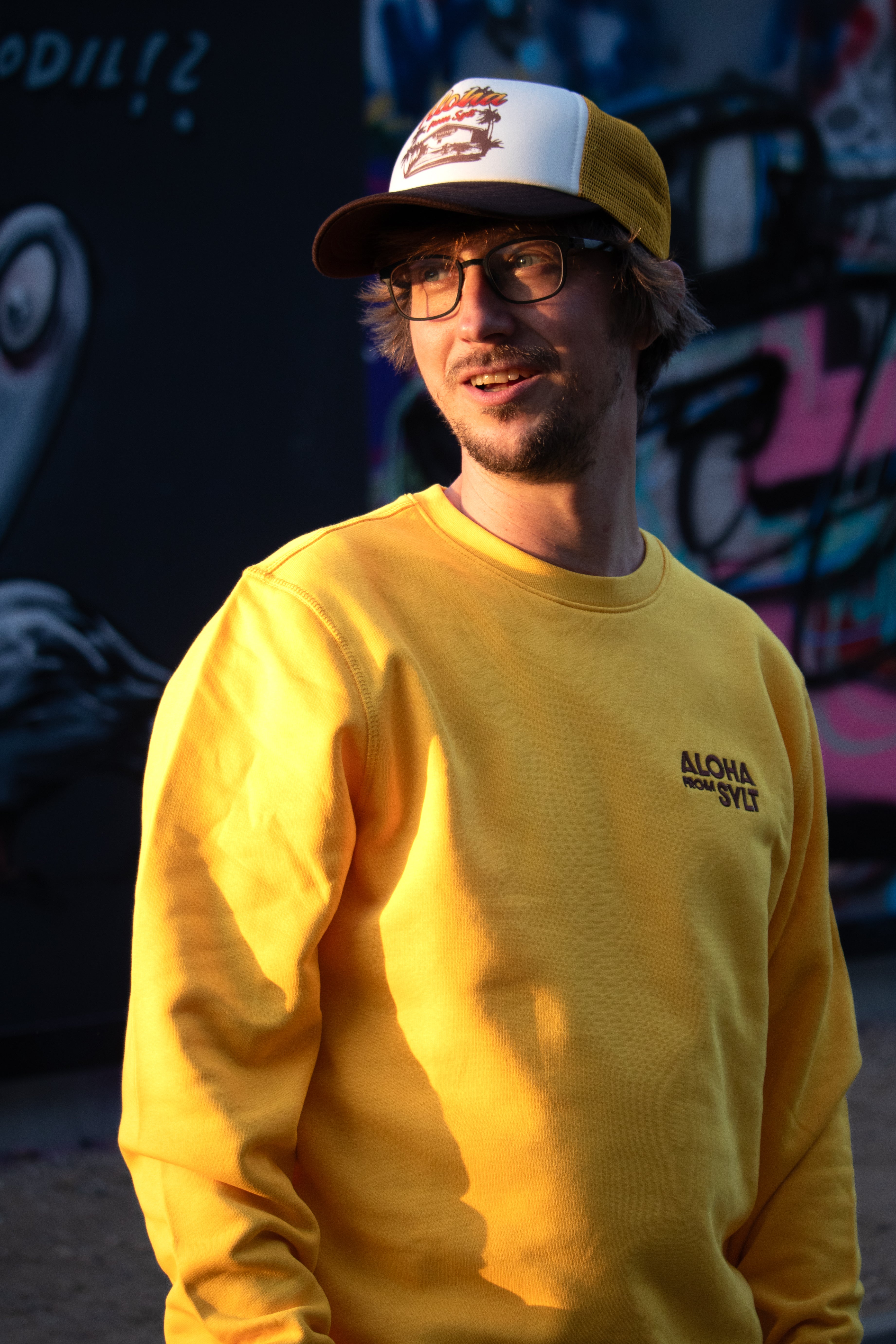 Sweater - Aloha Hang 5