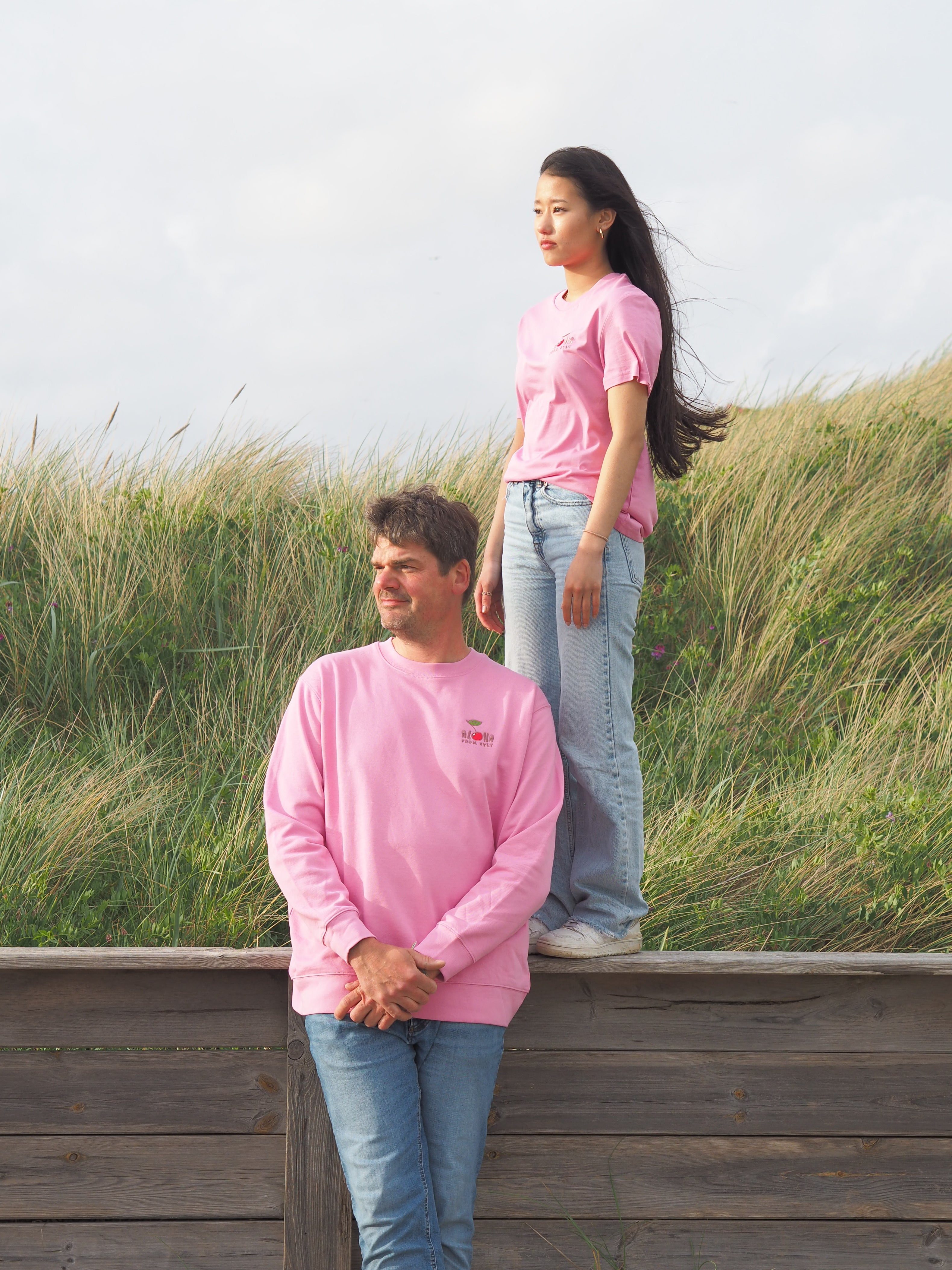 T-Shirt - Aloha Cherry