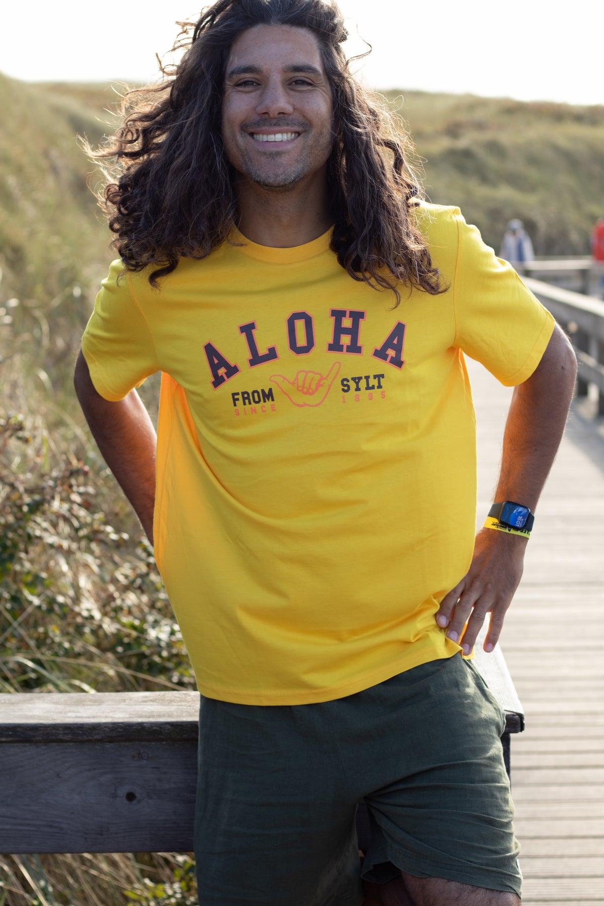 T-Shirt - Academic